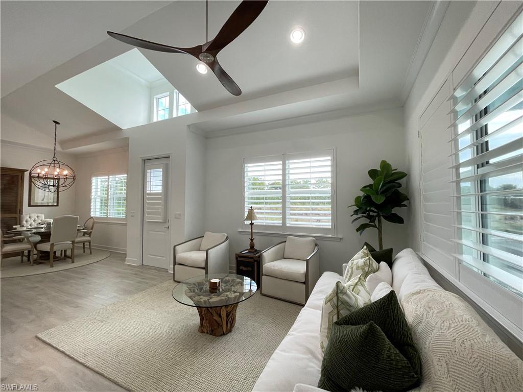 6984 Saona CT photo 9