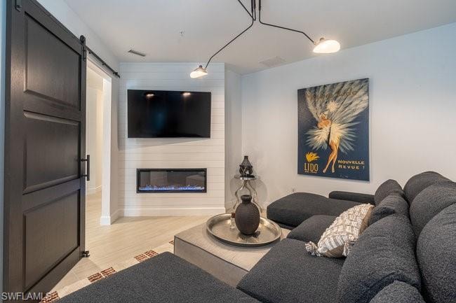 16907 FAIRGROVE WAY 201 photo 10