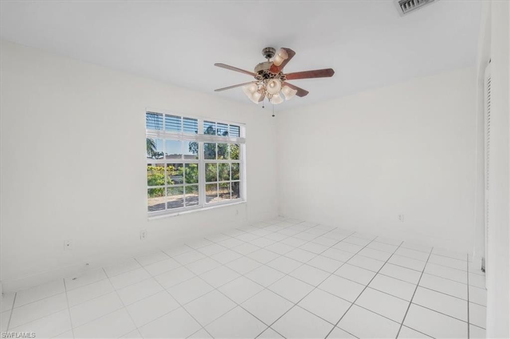 M. Bedroom