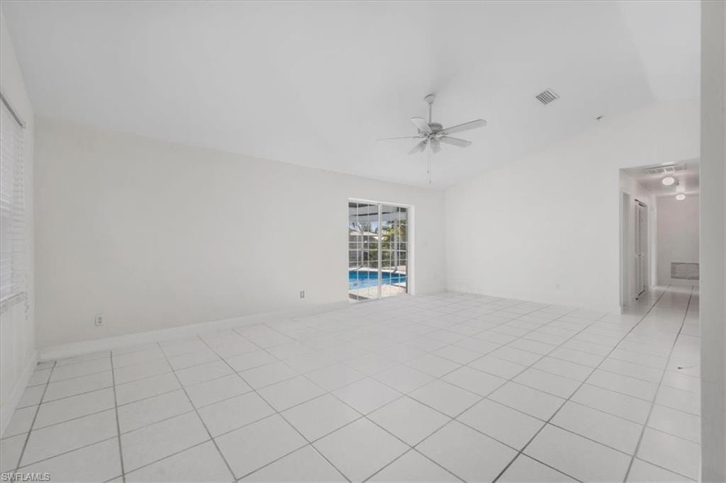 1302 NE 4th TER photo 8