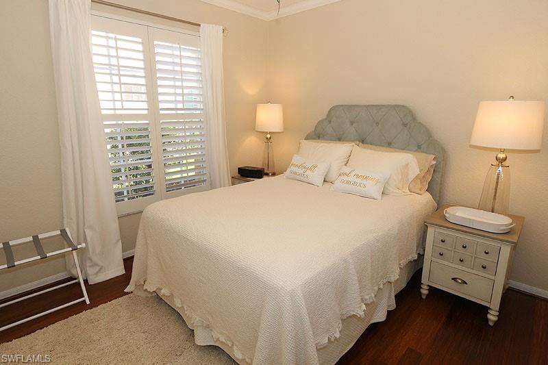 7058 Barrington CIR 102 photo 10