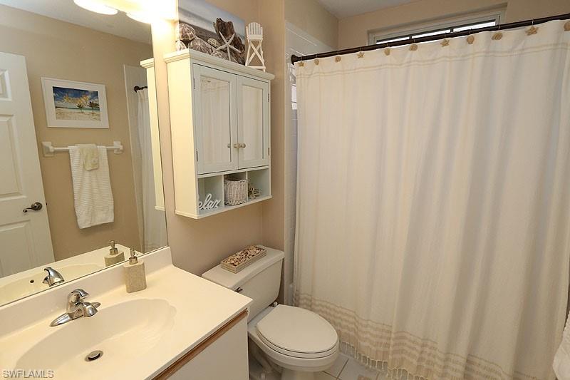 7058 Barrington CIR 102 photo 11