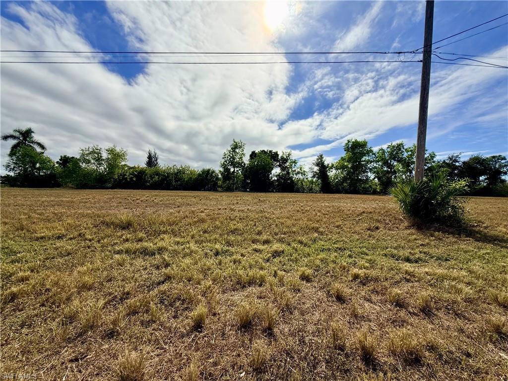 View of undeveloped land featuring rural landscape