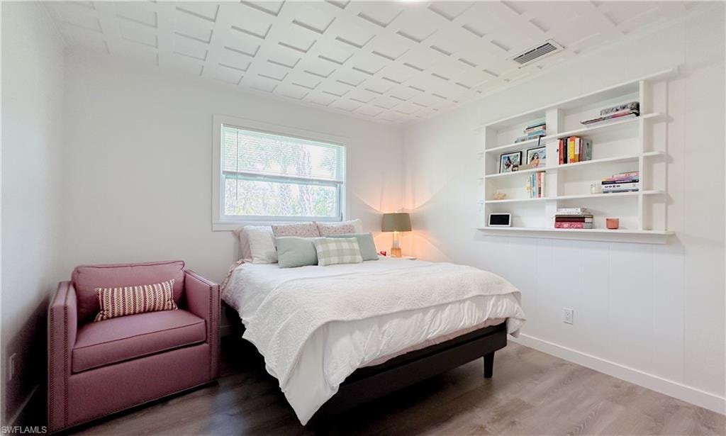 1308 Rosemary LN photo 6