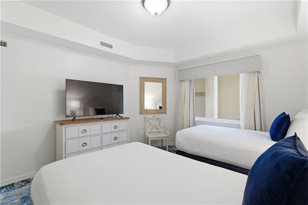 Bedroom with baseboards