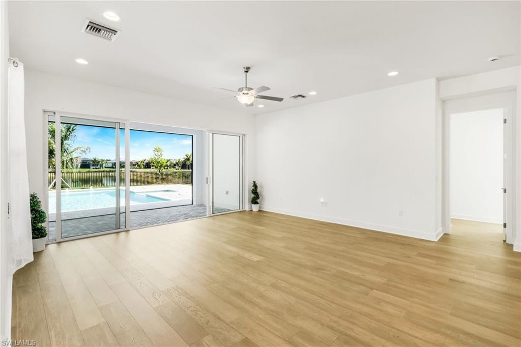 12243 Lotus AVE photo 13