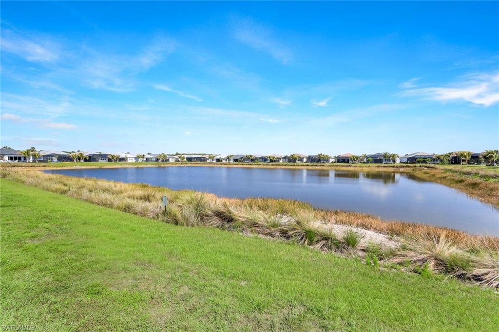 12243 Lotus AVE photo 38