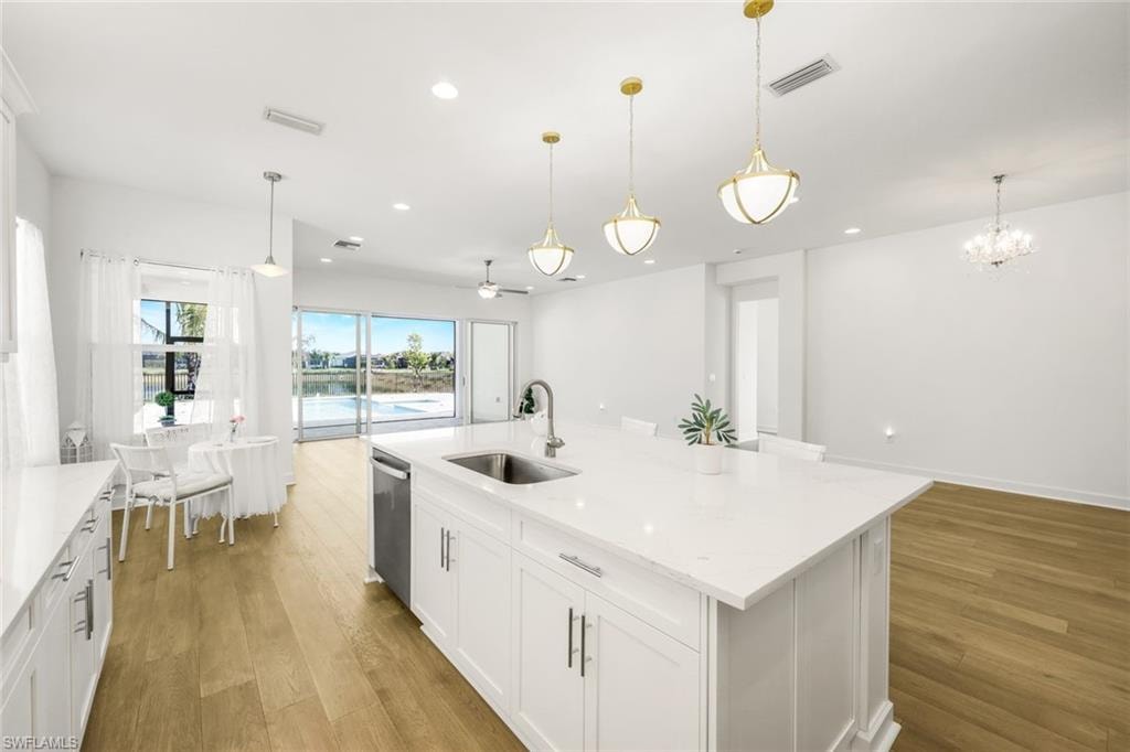 12243 Lotus AVE photo 8