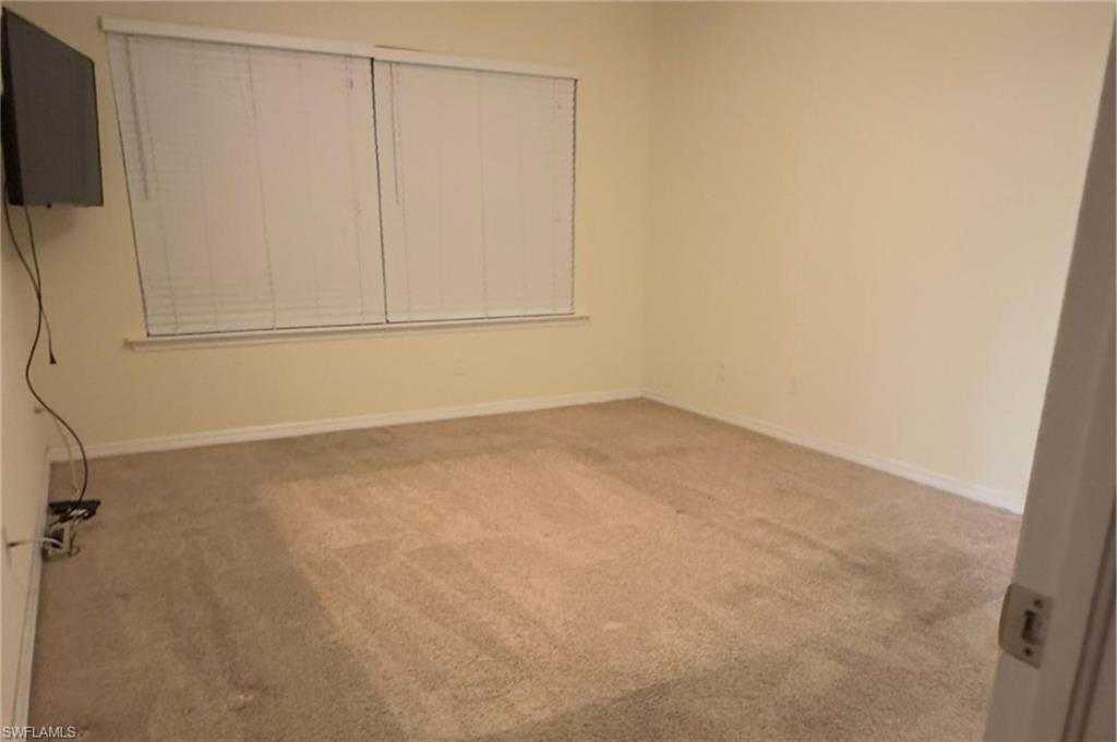 23611 Alamanda DR 202 photo 9
