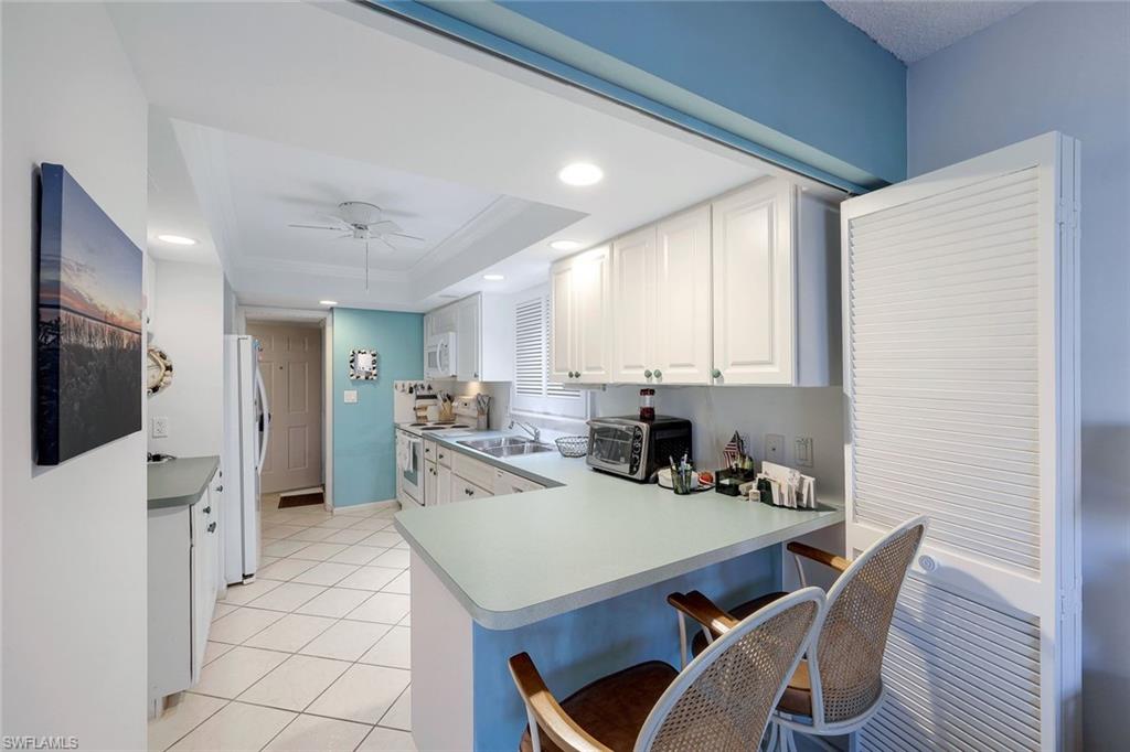 845 Collier CT 106 photo 7