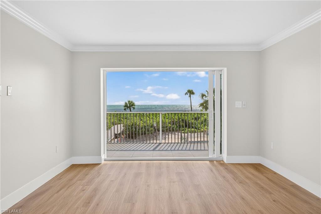 2311 W Gulf DR 13