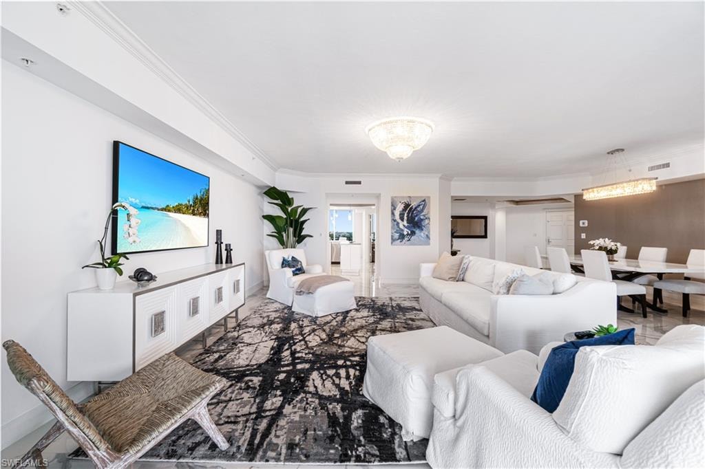 435 Dockside DR B702 photo 6