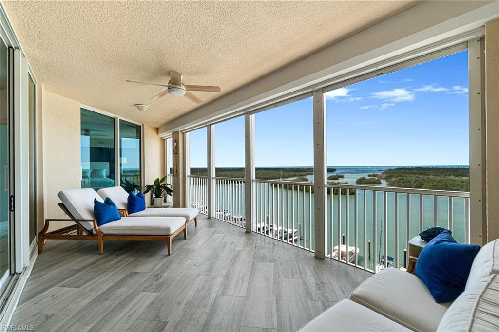 435 Dockside DR B702 photo 29