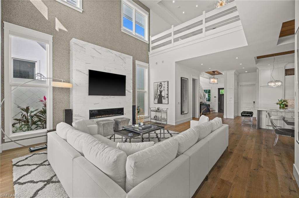 770 Park ST photo 22