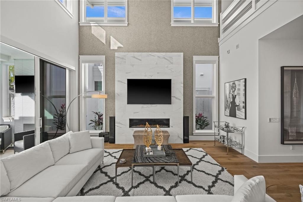 770 Park ST photo 24
