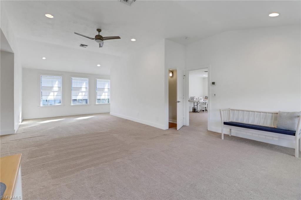 Huge Finished 3rd Floor - Bring Your Possibilities