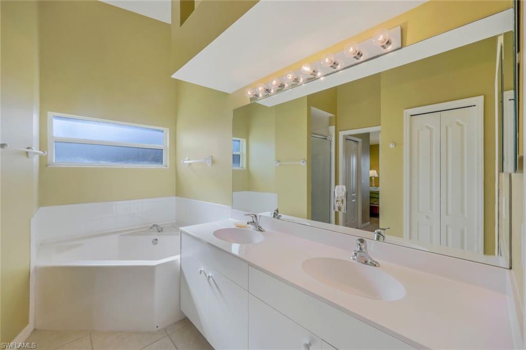 2790 Cypress Trace CIR 2228 photo 13