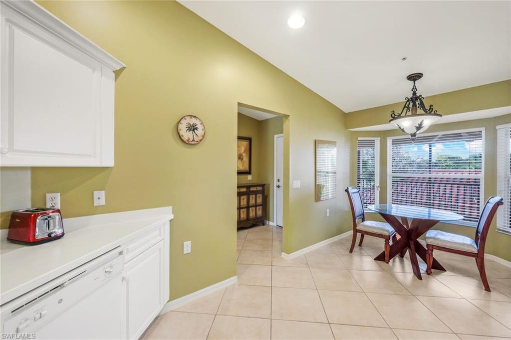2790 Cypress Trace CIR 2228 photo 16