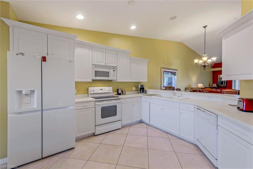 2790 Cypress Trace CIR 2228 photo 18