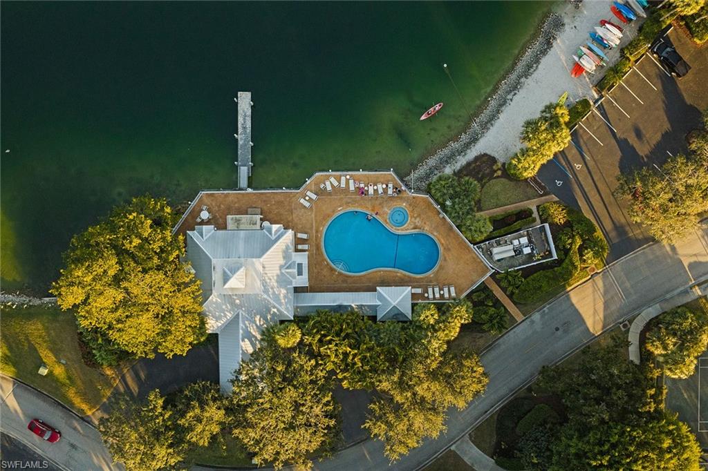 Community Pool and Spa