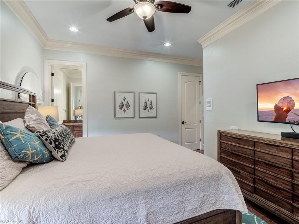 15160 Captiva DR photo 17