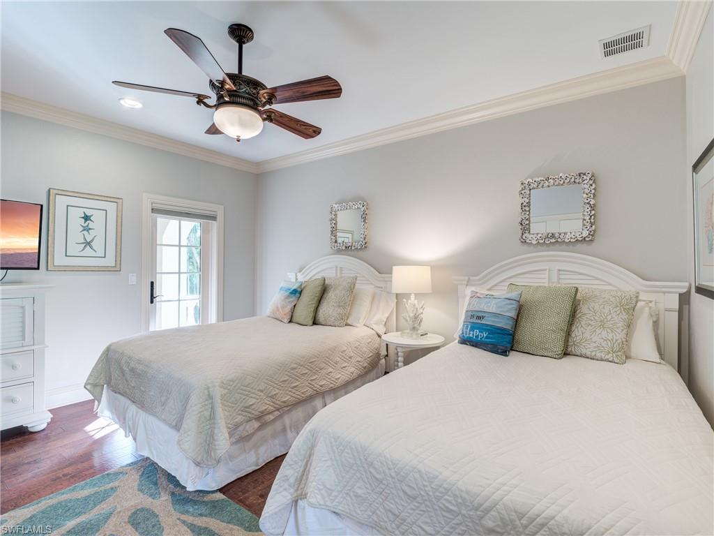 15160 Captiva DR photo 22