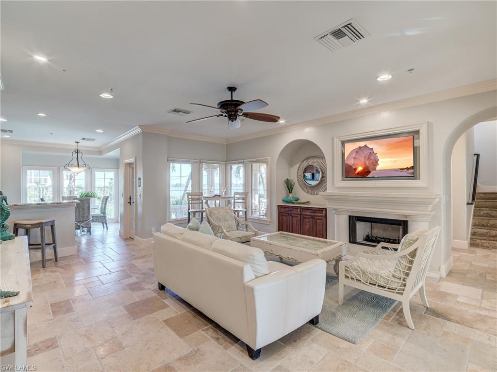 15160 Captiva DR photo 20