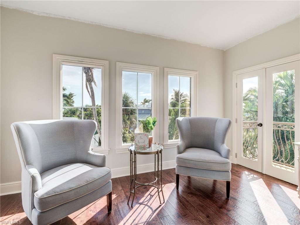 15160 Captiva DR photo 14