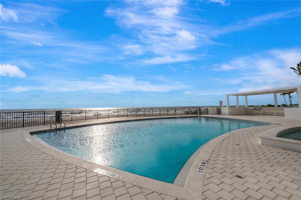 2378 Gulf Shore BLVD N 303 photo 26
