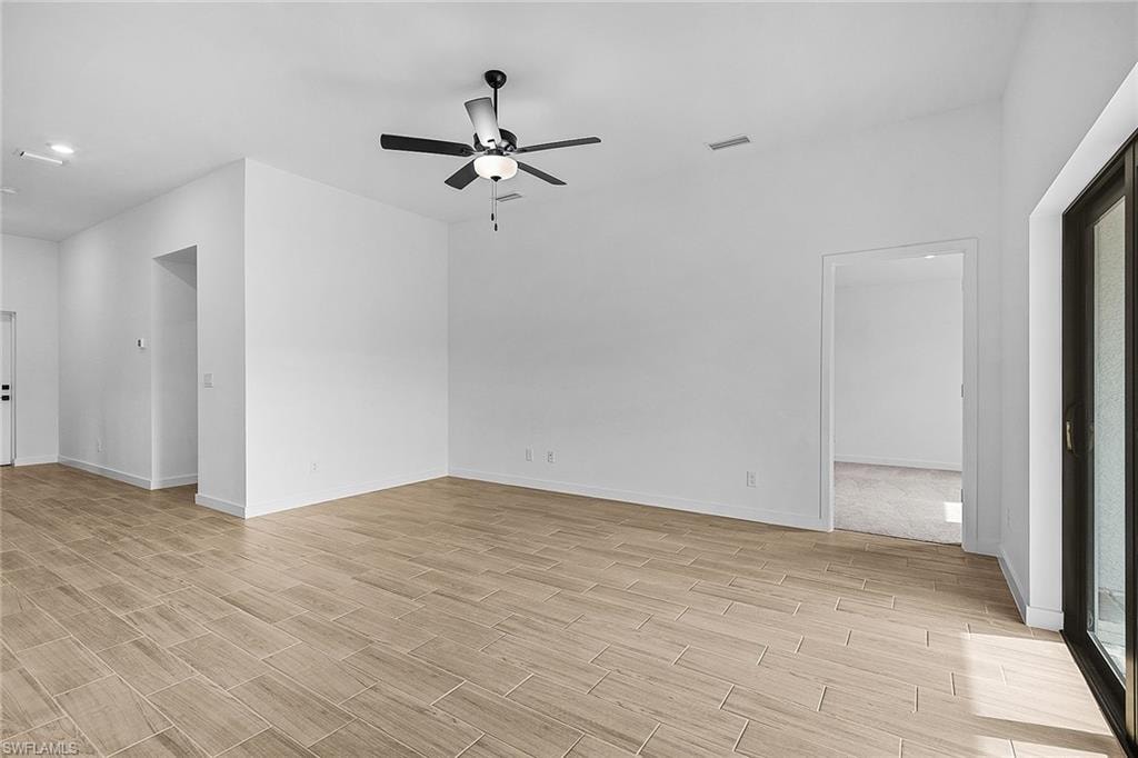 424 Parkdale BLVD photo 6