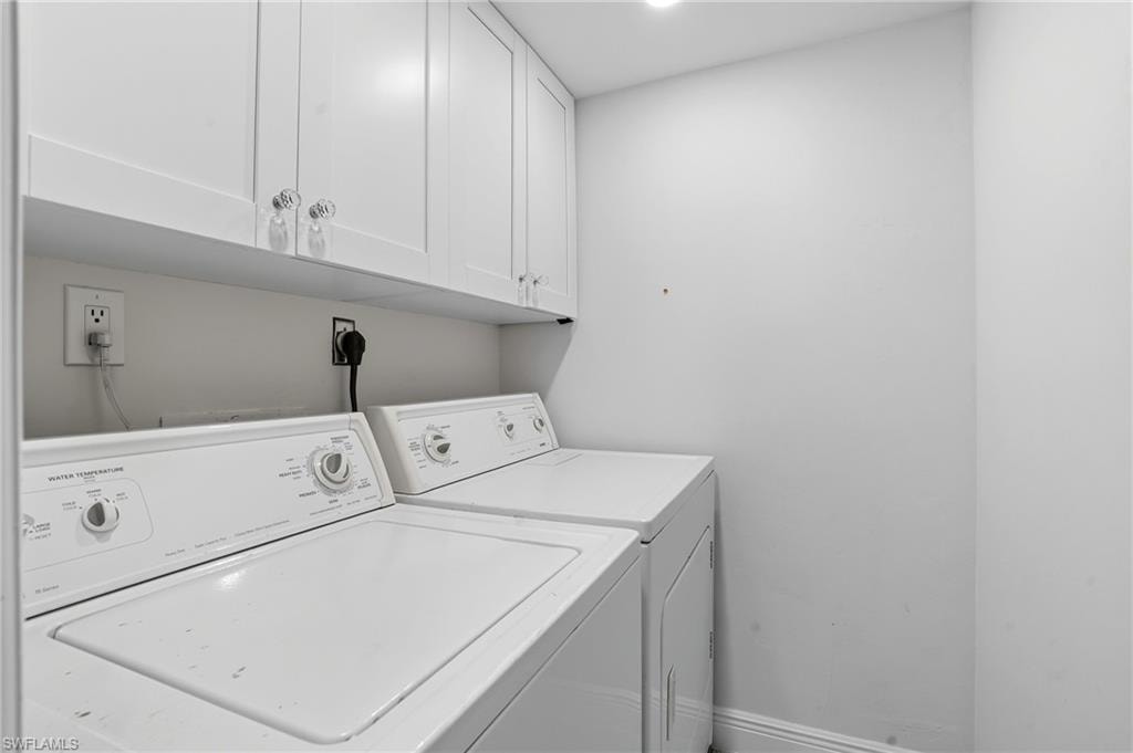 Full Size Washer & Dryer!