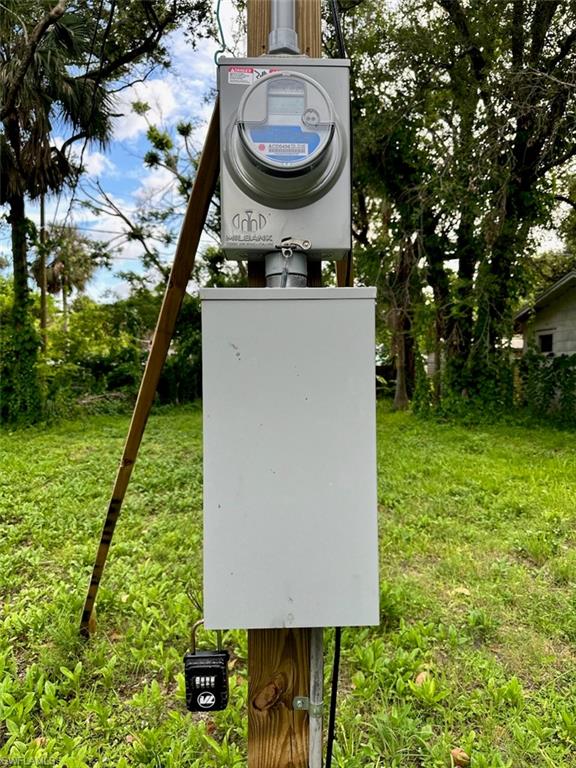 228 Delray AVE photo 11