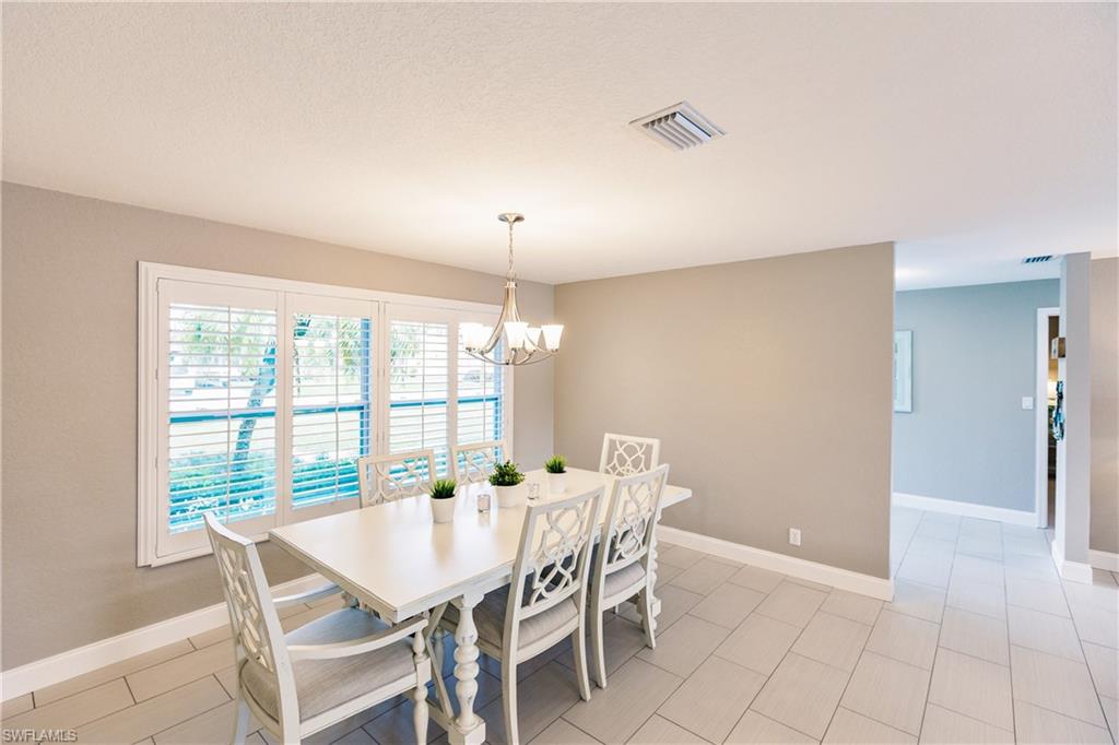 1424 Windsor CT photo 13