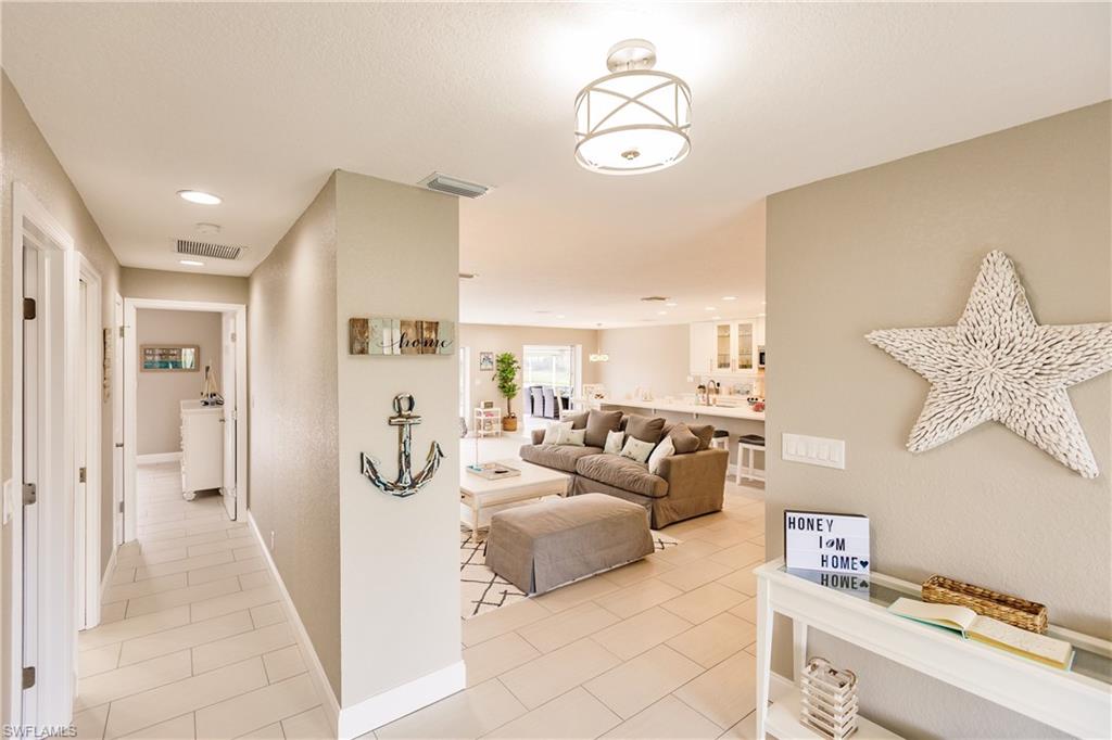 1424 Windsor CT