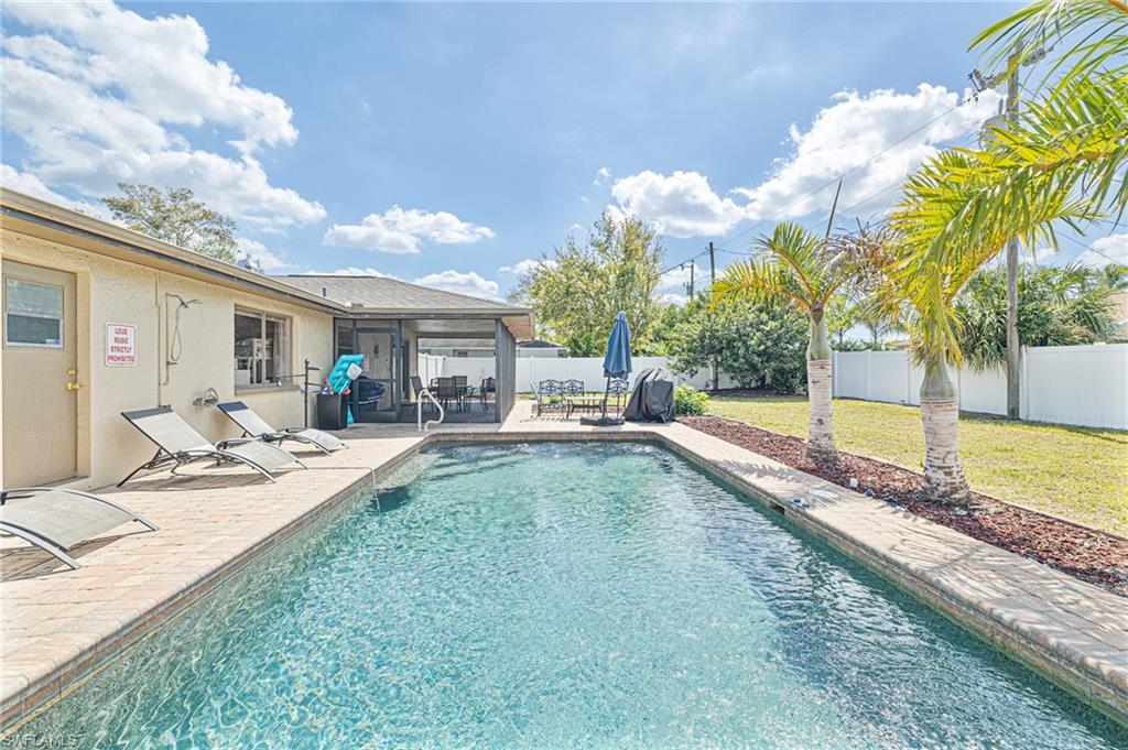 1628 Country Club BLVD photo 6