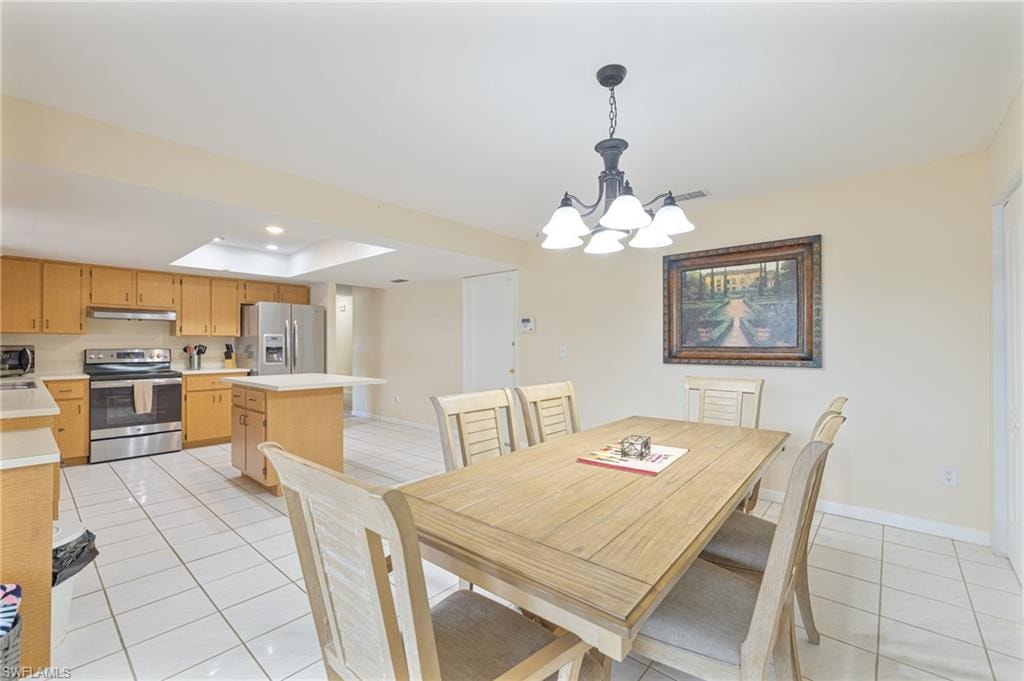 1628 Country Club BLVD photo 9