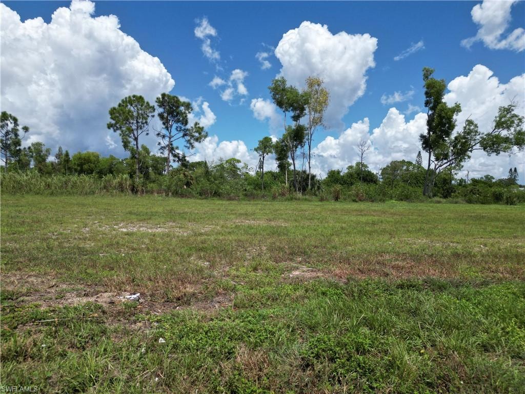View of nature featuring a rural view