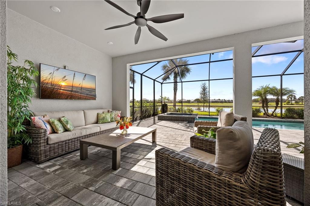 Lanai Living Area
