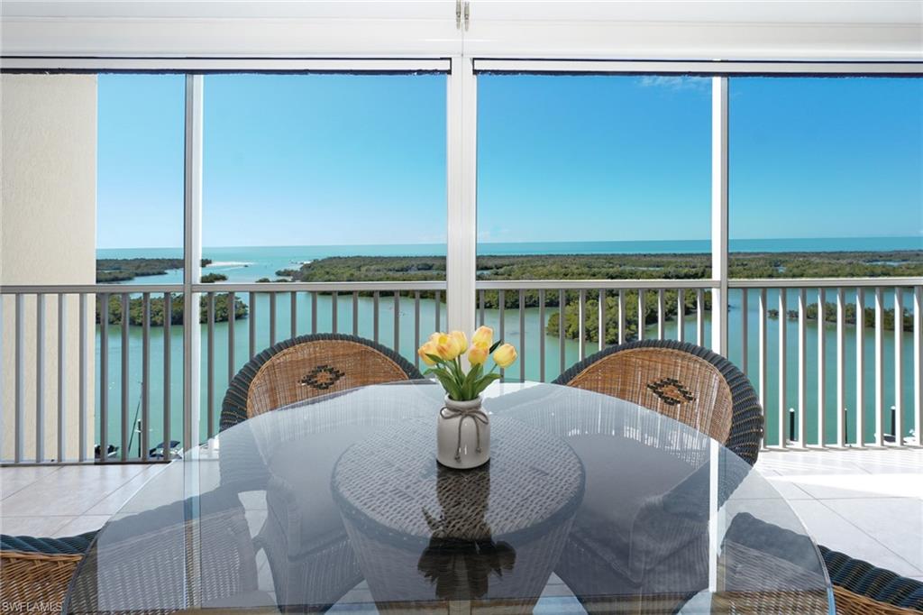 435 Dockside DR B803