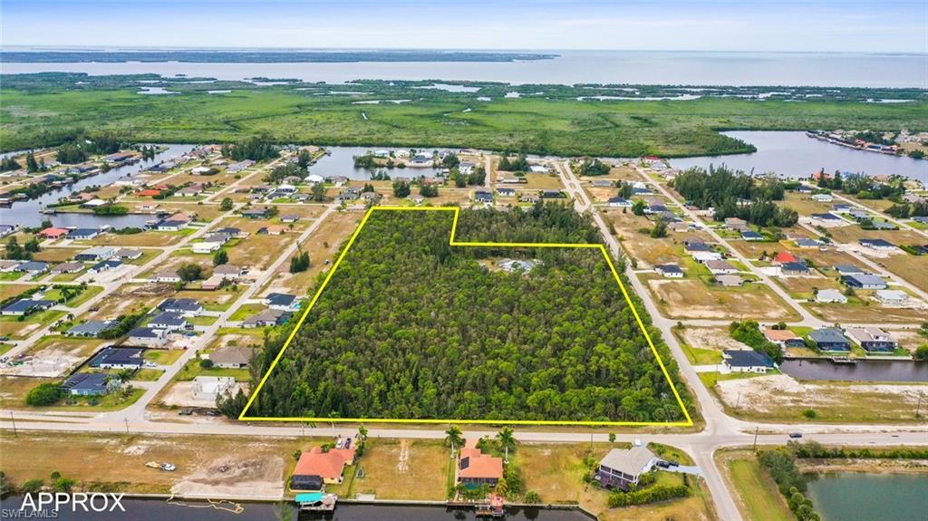 Property Looking West to Spreader & Pine Island