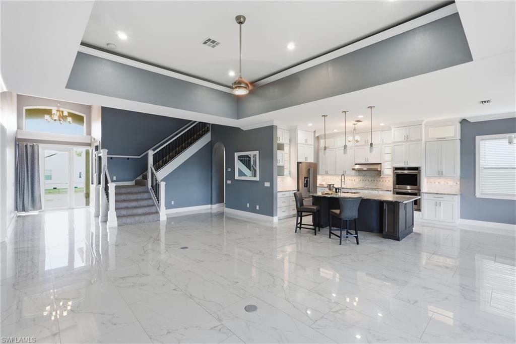2038 Bahama AVE photo 8