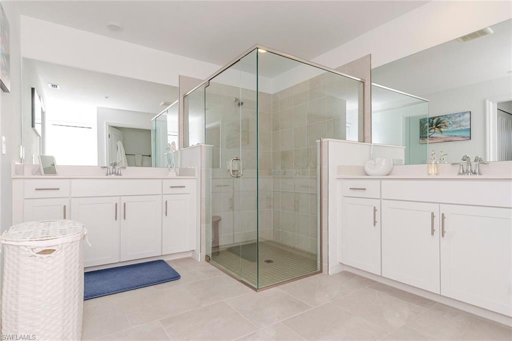 5710 Melbourne CT 6511 photo 12
