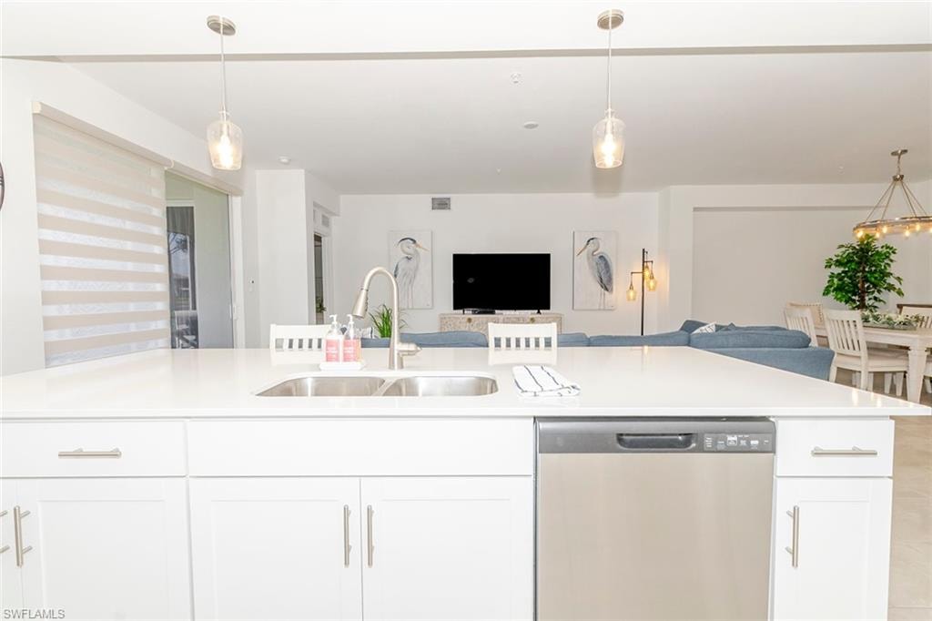 5710 Melbourne CT 6511 photo 8