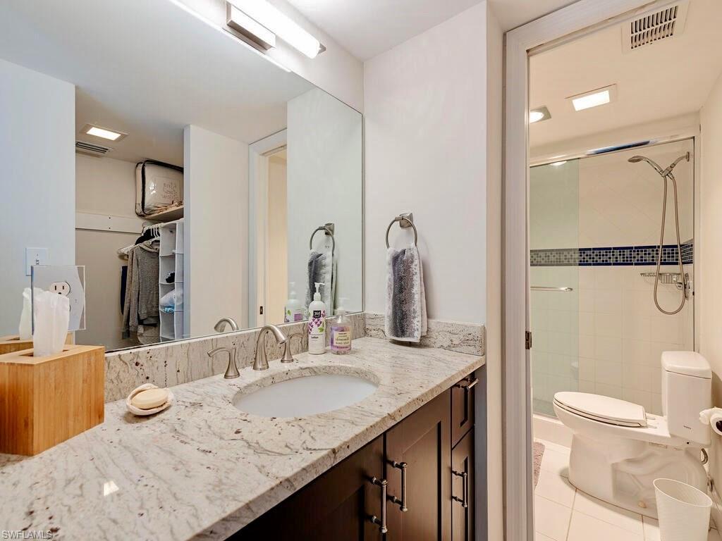1 Bluebill AVE 412 photo 9