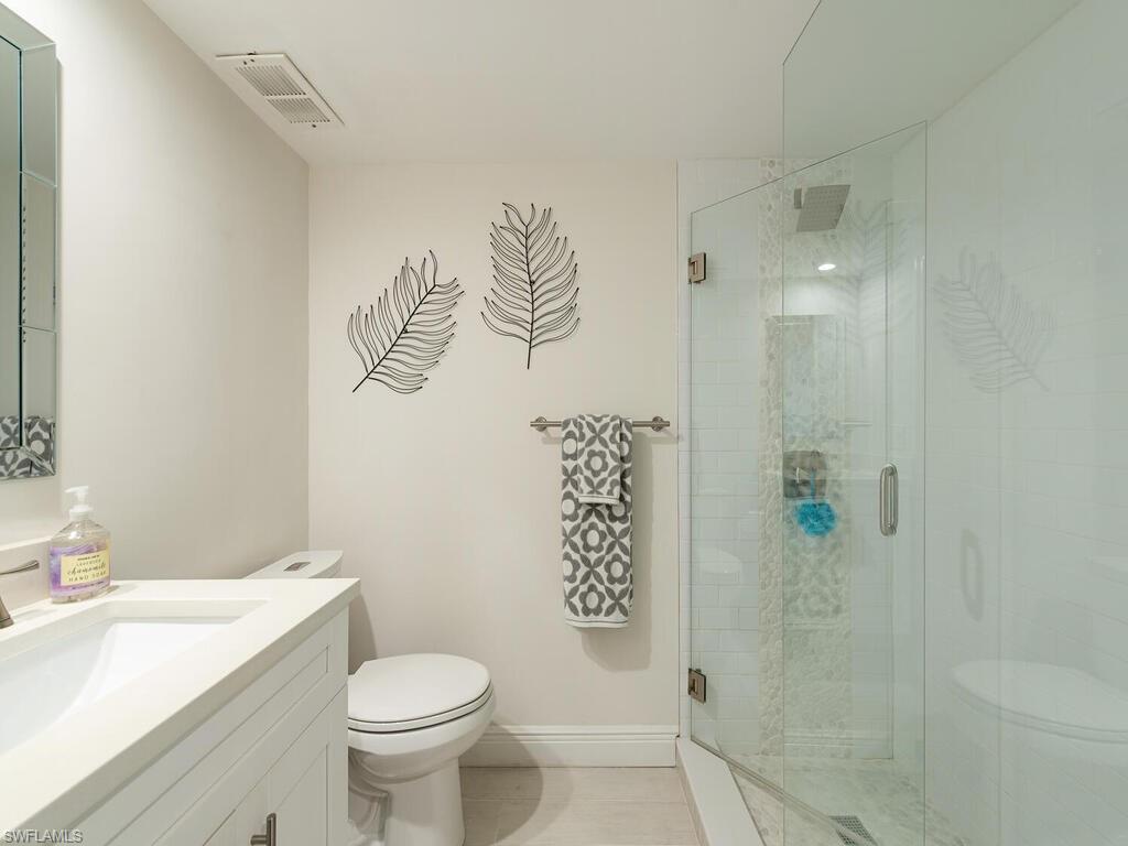 1 Bluebill AVE 412 photo 11