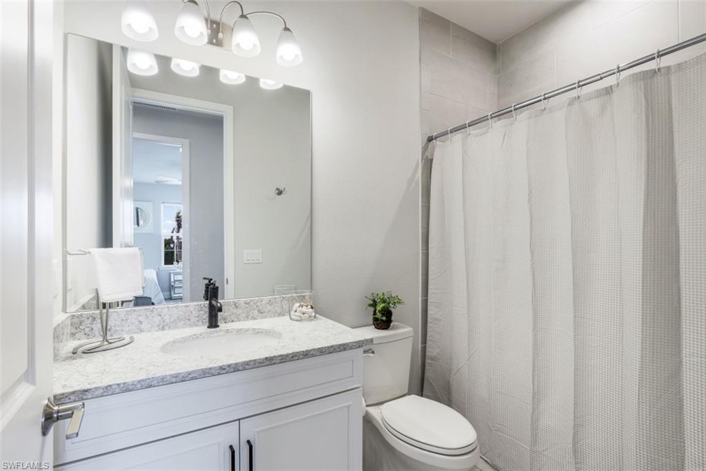 4705 Arboretum CIR 203 photo 18