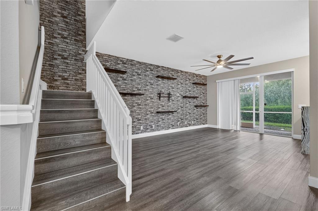 4048 Cherrybrook LOOP photo 14