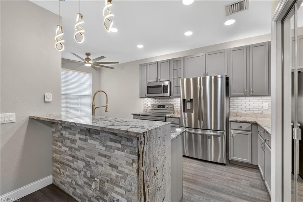 4048 Cherrybrook LOOP photo 8
