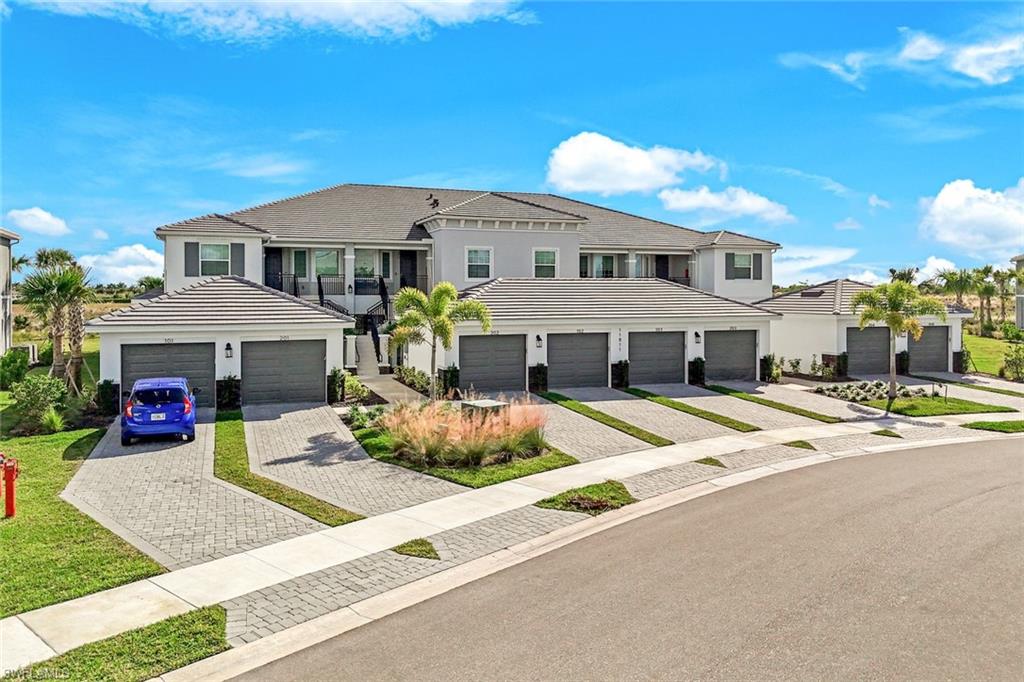 11811 VENETIAN LAGOON DR 102 photo 43