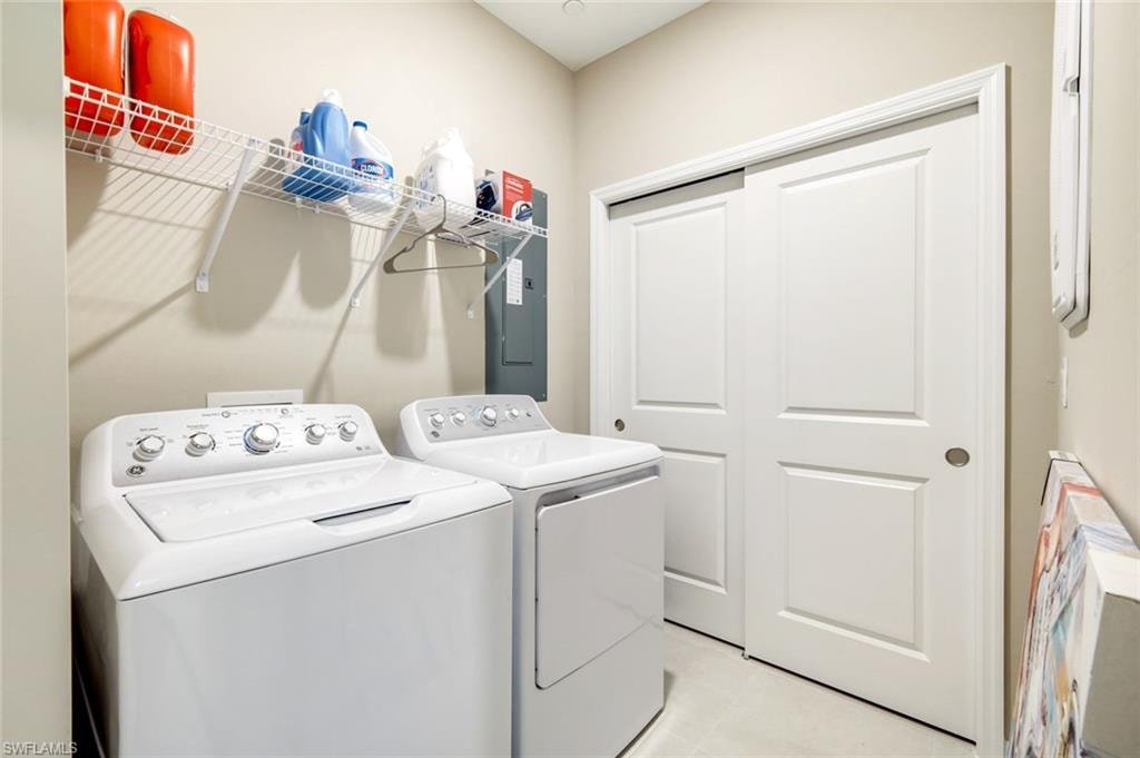11811 VENETIAN LAGOON DR 102 photo 30